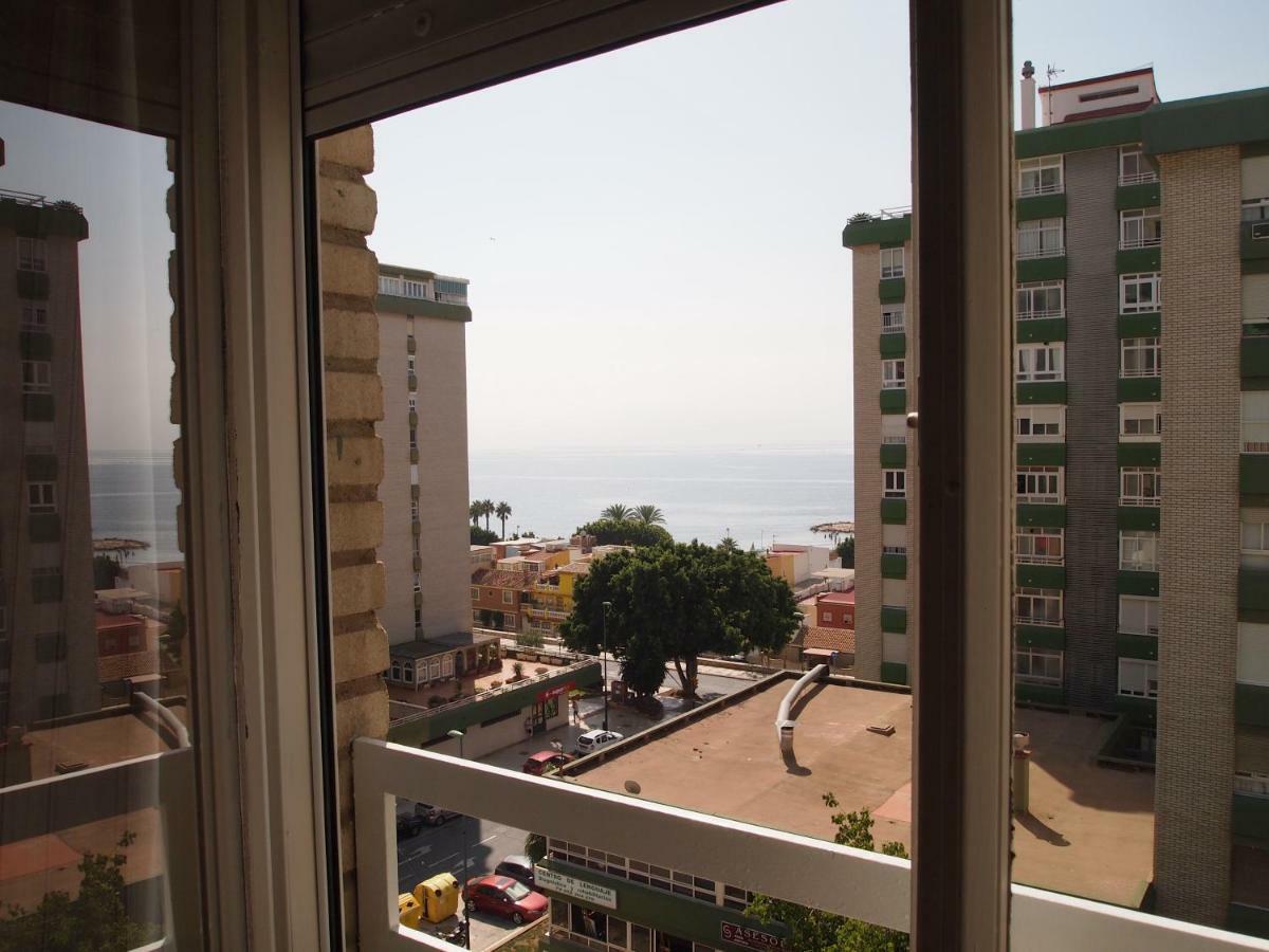 Habitaciones Frente A La Playa Малага Екстер'єр фото